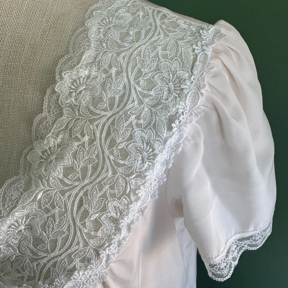 Vintage Christian Dior nightgown - Picture 3 of 12